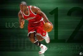  雄鹿队达米安利拉德宣布退役 